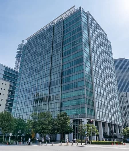 横浜ブルーアベニュー外観