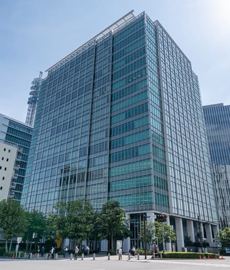 横浜ブルーアベニュー外観